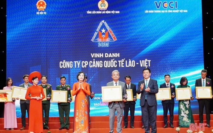 Một đơn vị của Hà Tĩnh được vinh danh “Doanh nghiệp tiêu...